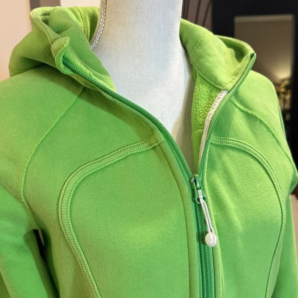 LULULEMON SCUBA HOODIE OLD SCHOOL ERA THICK FLEECE COZY & COLORFUL SIZE 8 - Picture 3 of 12